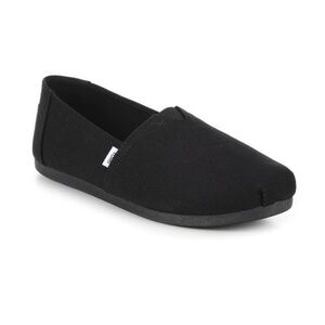 TOMS Women’s “Belmont” canvas slip on shoes🖤🖤